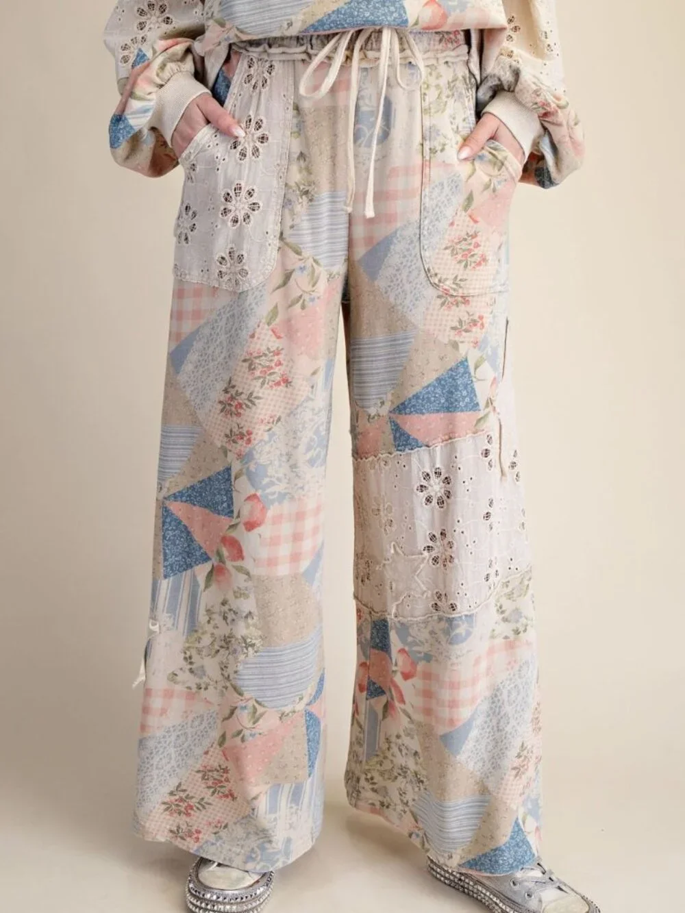 EASEL PATCHWORK PRINT WASHED COTTON TERRY TOP PANTS SET white blue pink lounge - Picture 4 of 9